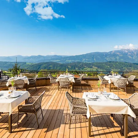 阿尔卑罗斯自然酒店 酒店 4*