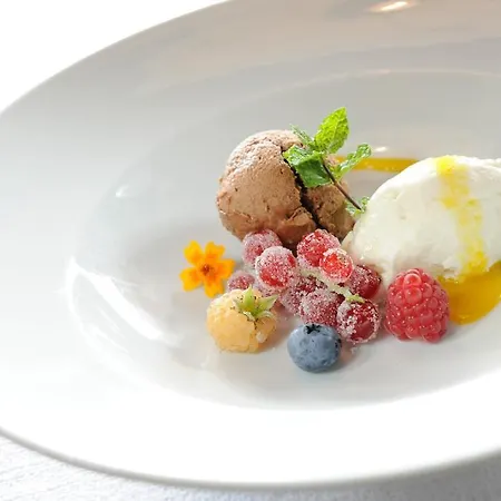 Naturhotel Alpenrose Hotel Millstatt
